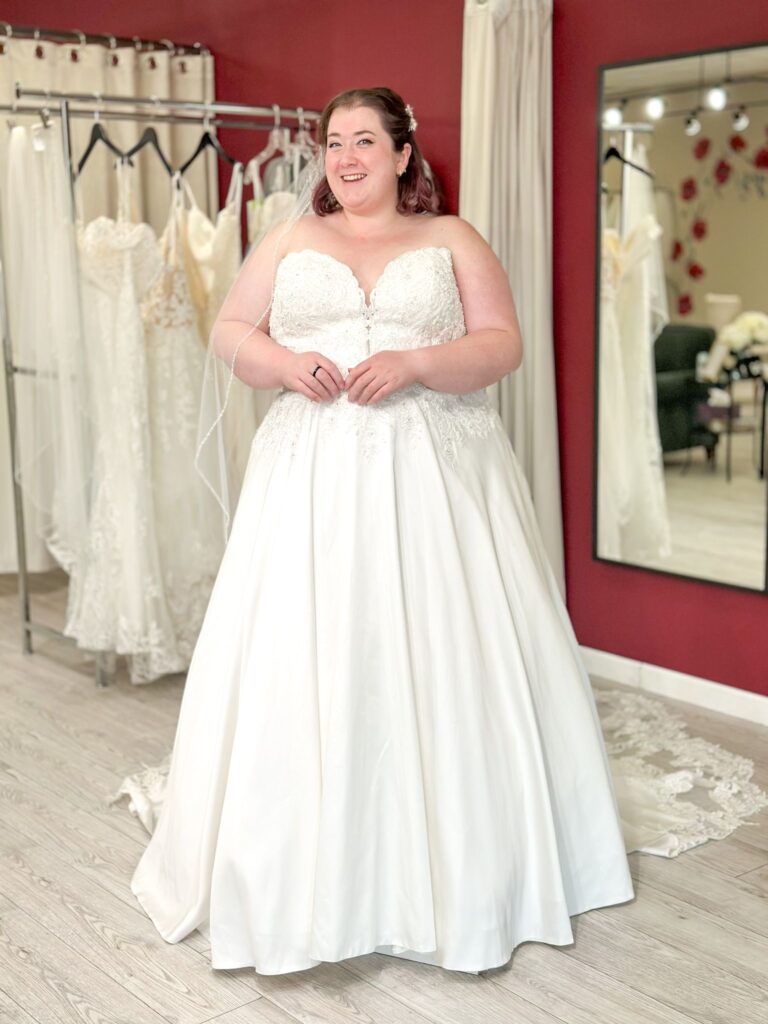 plus size wedding dress under 1000 in whittier california bridal store