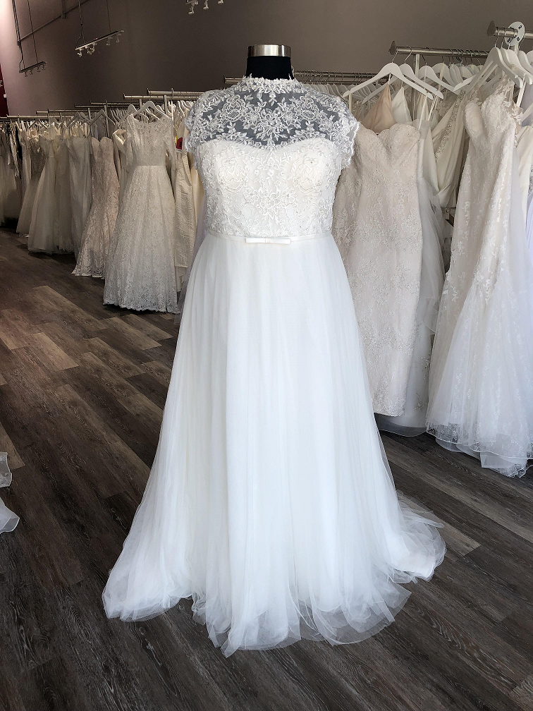 lace illusion neckline tulle aline wedding dress plus size discount wedding dress